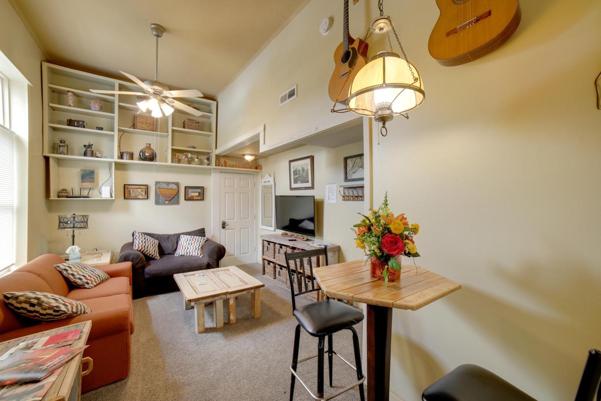 Walk To Water St And River Quaint Saugatuck Apt Екстер'єр фото