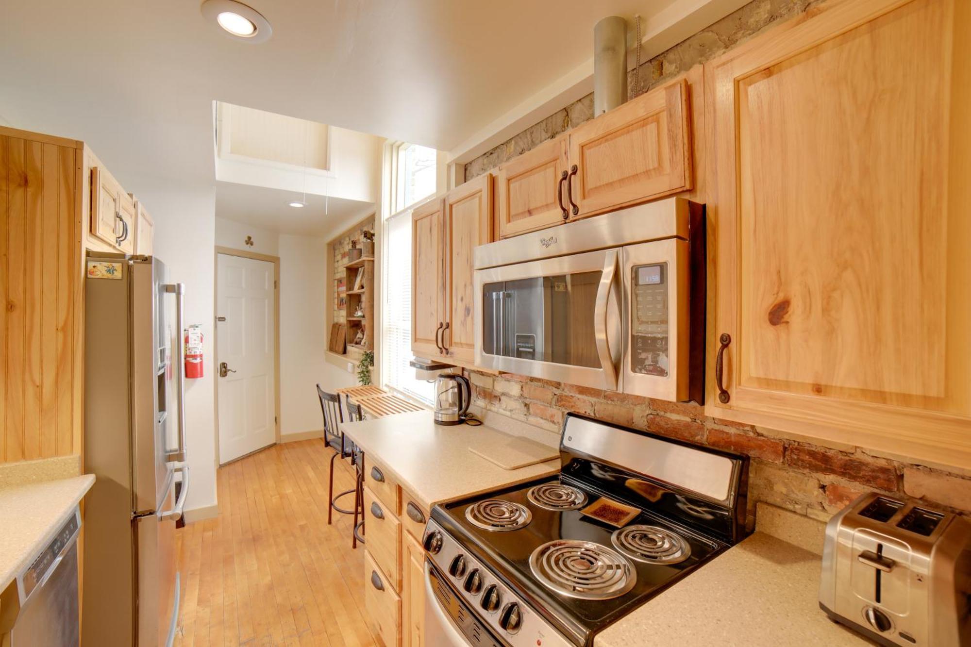 Walk To Water St And River Quaint Saugatuck Apt Екстер'єр фото